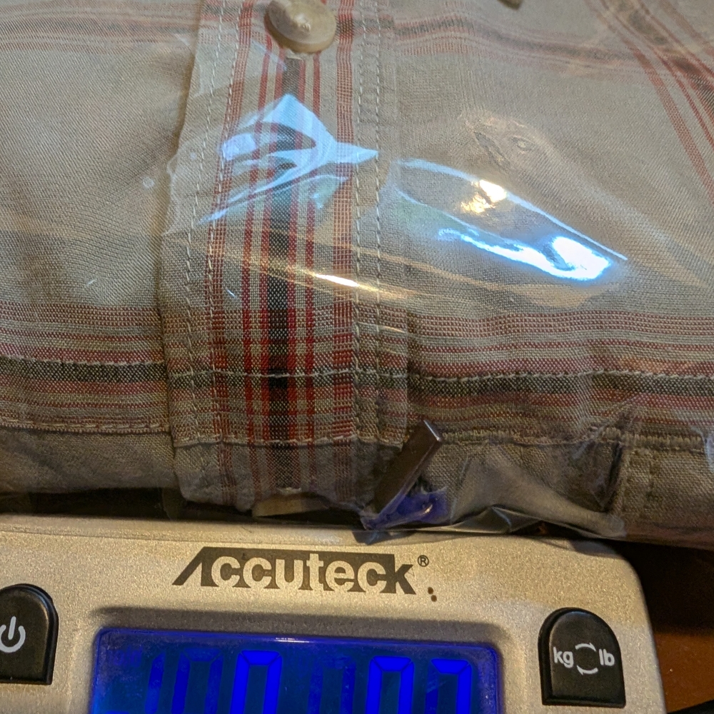 North Face Men's Plaid Short Sleeve Shirt - Picture 11 of 11
